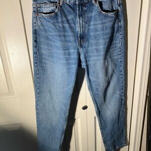 Zara Straight Leg Blue Jeans